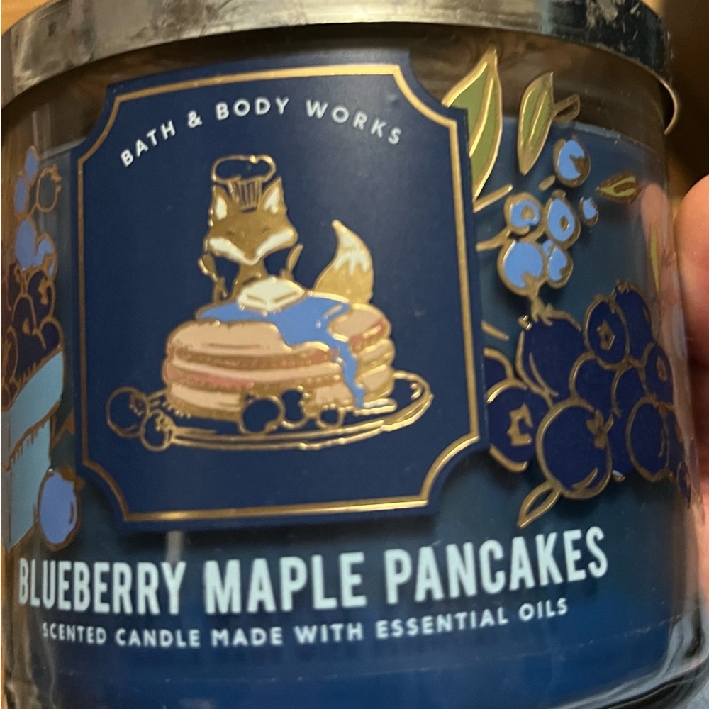Bbw bath and body works Blueberry pancakes 3 wick scented candle